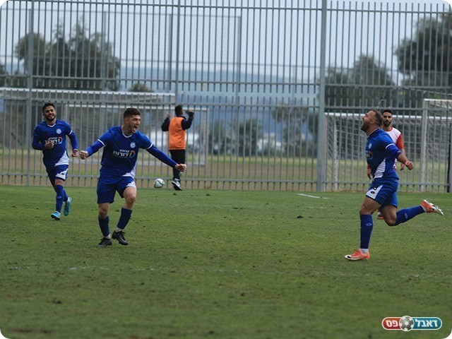 השער של פרחאת (דאפר מחאמיד)